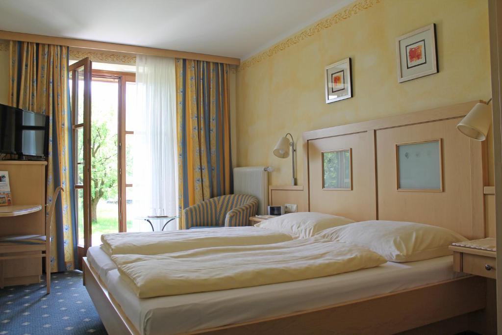 Ferienhotel Herzog Neumarkt am Wallersee Quarto foto